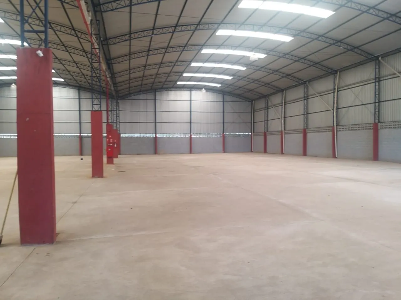 Imagem Comercial à venda 7500M², Moreira César, Pindamonhangaba - SP