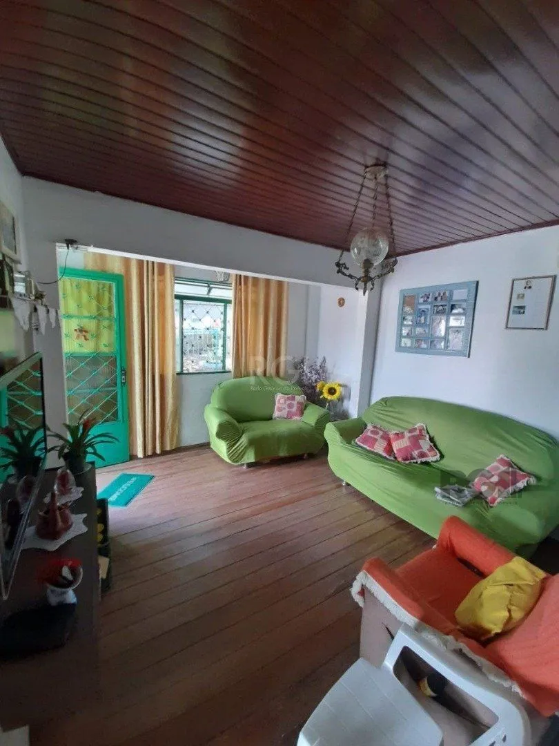 Imagem Casa para Venda - 60m², 2 dormitórios, Cristal