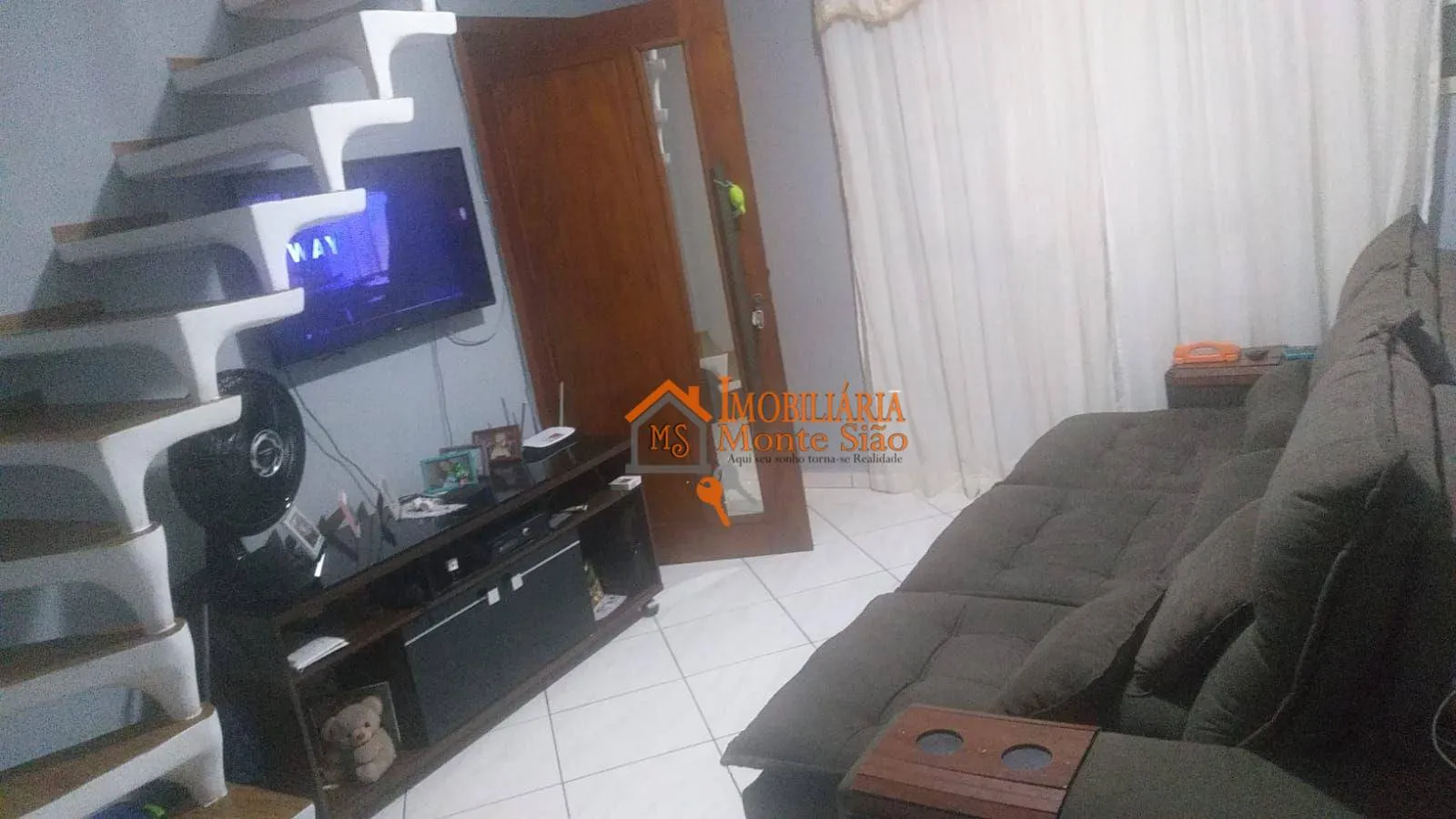 Imagem Sobrado com 2 dormitórios à venda, 146 m² por R$ 372.000,00 - Jardim Guaracy - Guarulhos/SP