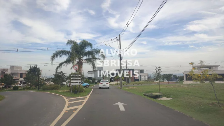 Imagem Excelente casa com 4 suítes à venda no Condomínio Xapada em Itu SP fácil acesso as principais Rodovias