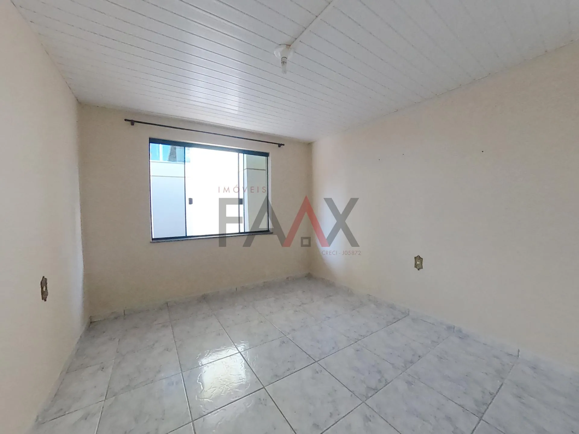 Imagem CASA À VENDA NO CENTRO, GUARAPUAVA - PR