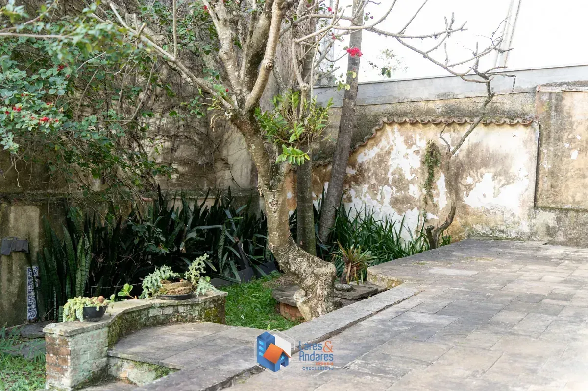 Imagem Sobrado para venda em Jardim Riviera com 5 quartos, sendo 1 suíte, 255m²