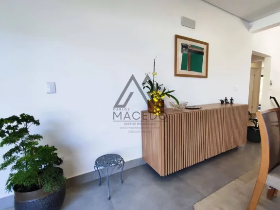 Imagem Imóvel de Alto Padrão, mobiliado com 3 Suítes no Ninho Verde I