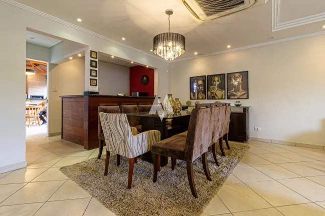 Imagem Casa de cinema no bairro da Aparecida toda modernizada e com área gourmet!