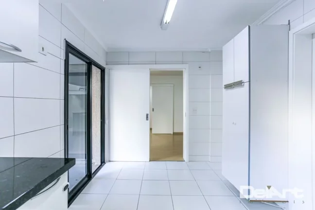 Imagem Apartamento térreo com 02 gardens - Bairro Bigorrilho - 122m2 privativos + 122 de gardens - R$ 1.100.000,00