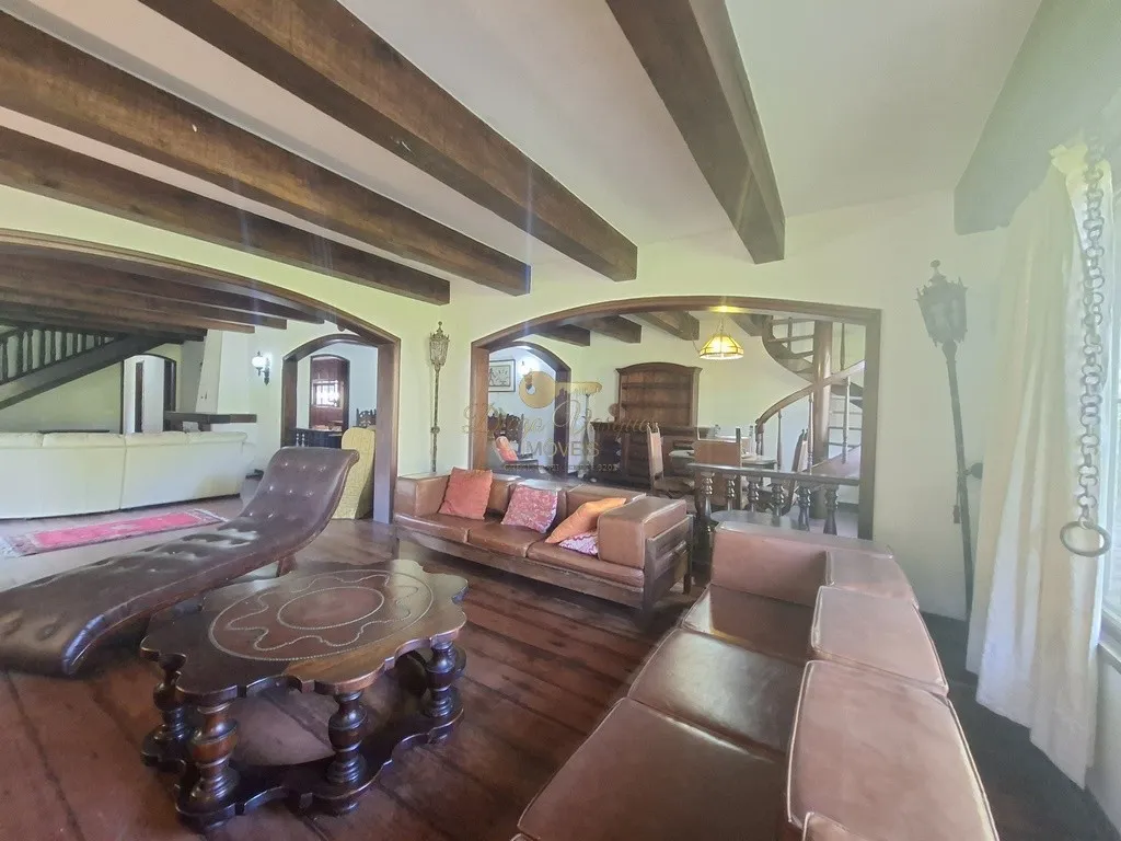 Imagem Casa para Venda em Teresópolis / RJ no bairro Albuquerque