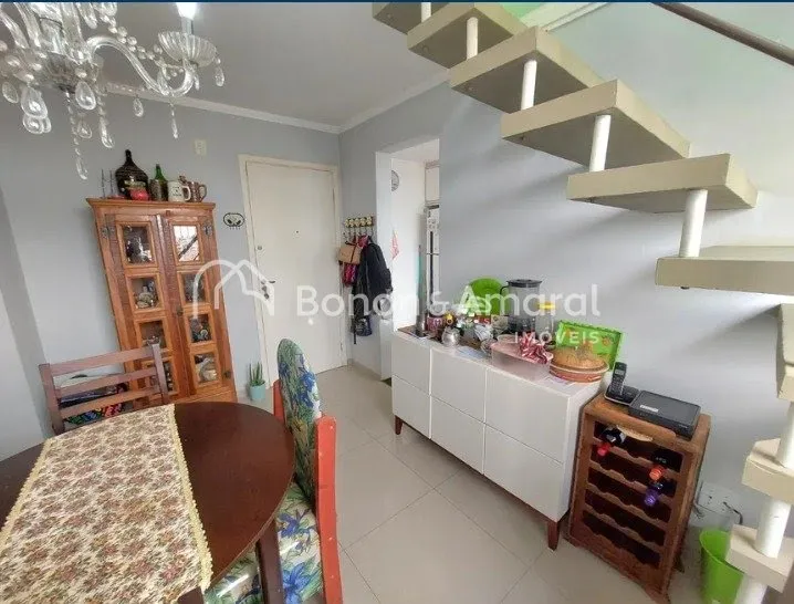 Imagem Apartamento com 2 Quartos e 2 banheiros à Venda, 109m² por R$ 525.000
