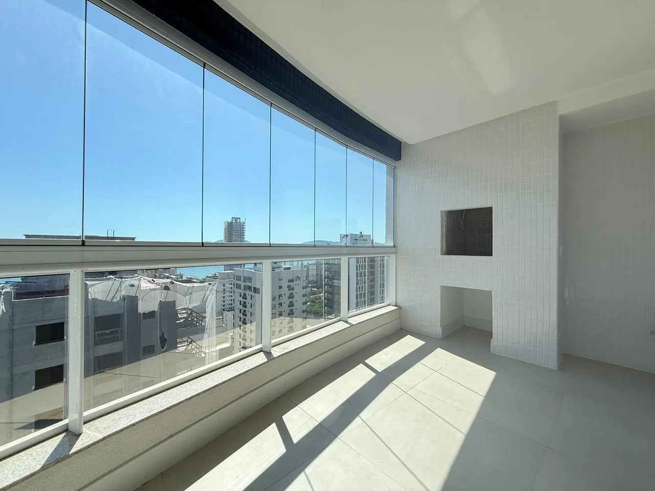 Imagem Apartamento com vista para o mar à venda com 128.5m2 por R$ 3.000.000,00