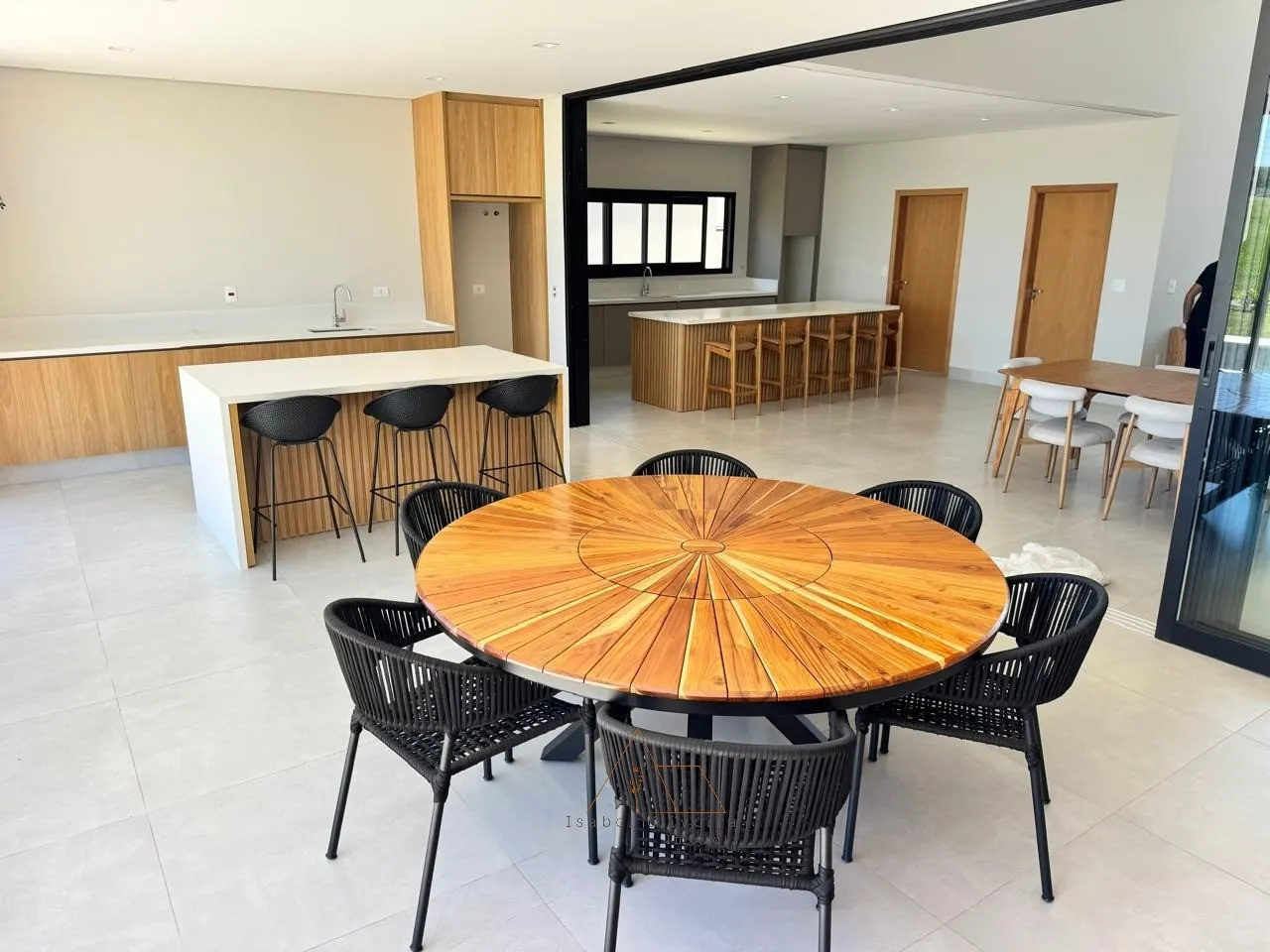 Foto do imóvel: Casa de luxo em condomínio à venda em Itu-SP, Campos de Santo Antônio II: 4 quartos, 4 suítes, 2 salas, 6 banheiros, 4 vagas de garagem, 319,59m².