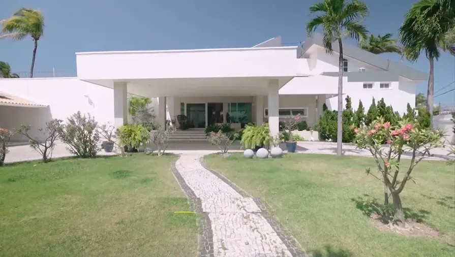 Imagem Casa com 5 Quartos à Venda, 1.600 m² em De Lourdes - Fortaleza