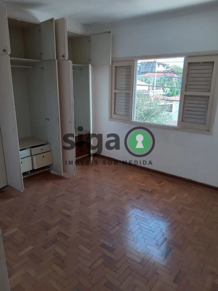 Imagem Sobrado no Planalto Paulista com 3 quartos, 2 vagas.