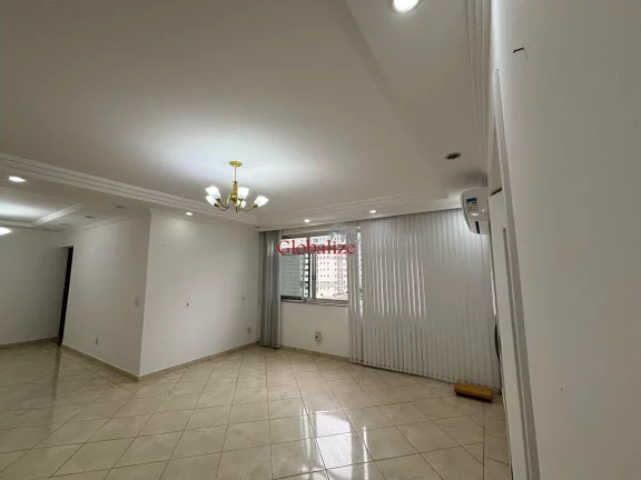 Imagem Apartamento para venda ou locação, 144m², 3 quartos, dependência, vaga demarcada por R$7.500,00 o pacote