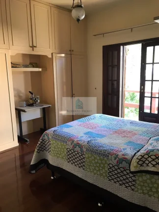 Imagem Casa de Luxo em Condomínio na Taquara, Rio de Janeiro - 5 Quartos, 5 Suítes, 430m² - Imperdível!