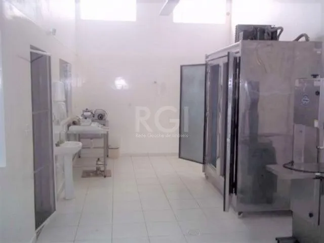 Imagem Casa Comercial para Venda - 300m², 0 dormitórios, Teresópolis