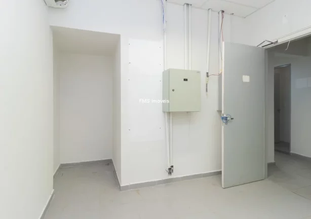 Imagem Prédio comercial com 450m2 na Vila Madalena.