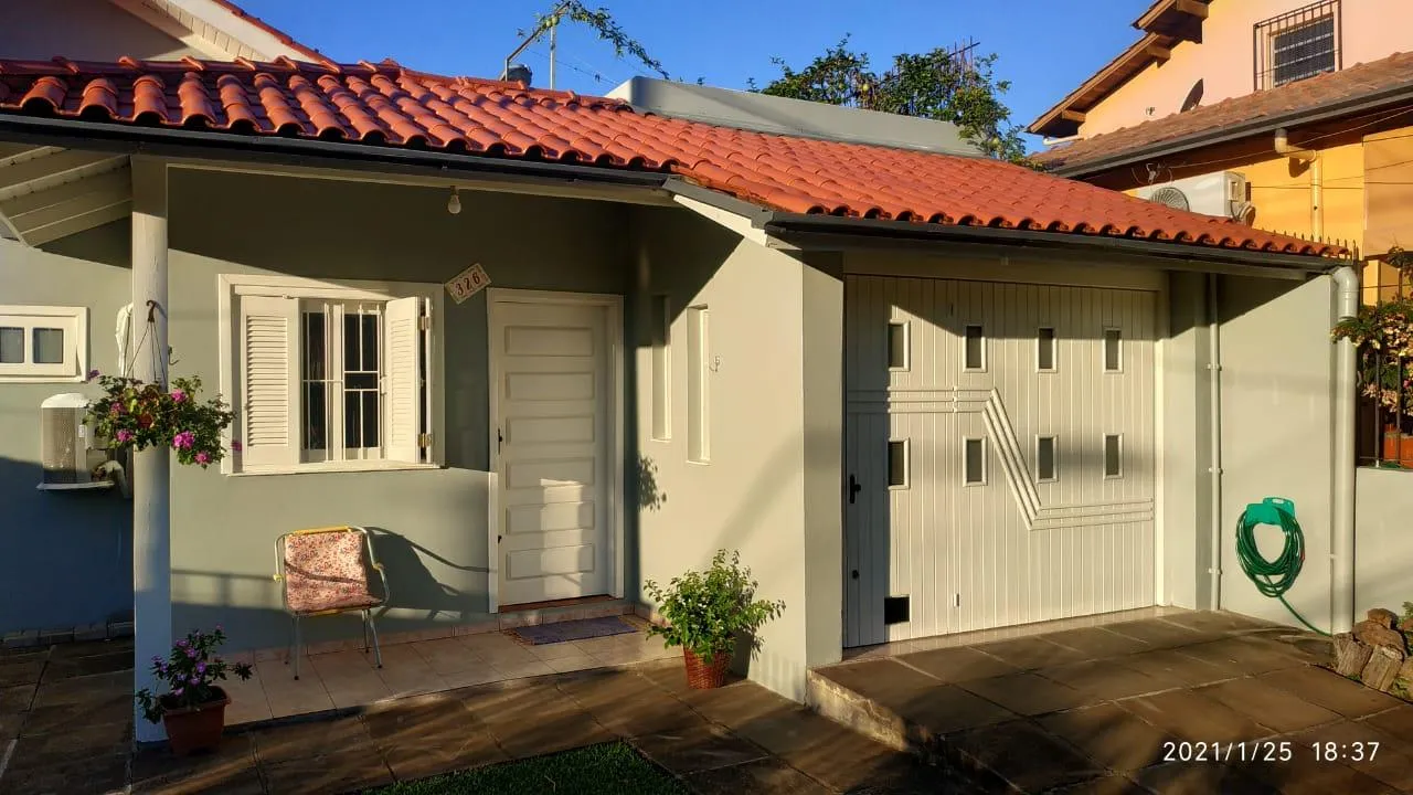Imagem Casa para venda no bairro Guarani, Novo Hamburgo - 3 dormitórios