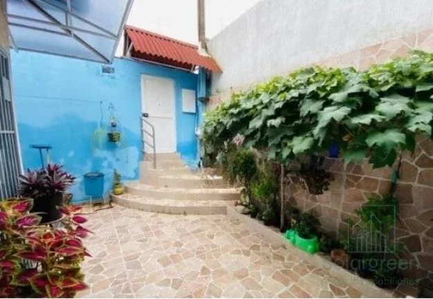 Imagem Casa de 3 dormitórios à Venda, por R$ 450.000,00 Mairiporã/SP