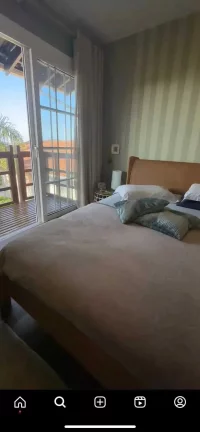 Imagem Casa alto padrão pé na areia com 3 suítes e 2 vagas de garagem no centro de Balneário Piçarras