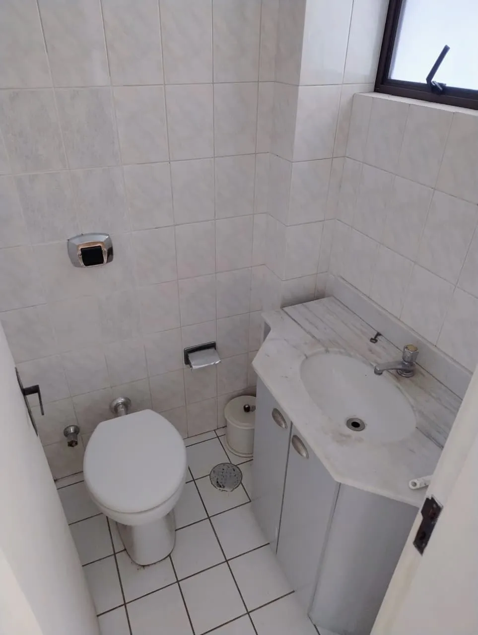 Imagem Apartamento 2 quartos, sacada com churrasqueira e garagem no bairro Cidade Baix