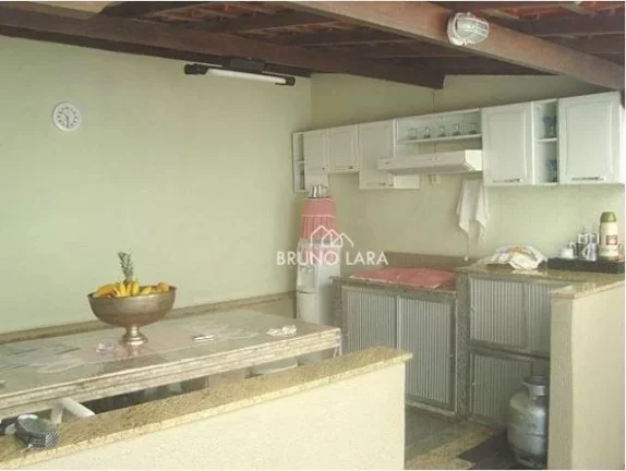 Imagem Casa à venda em Igarapé.