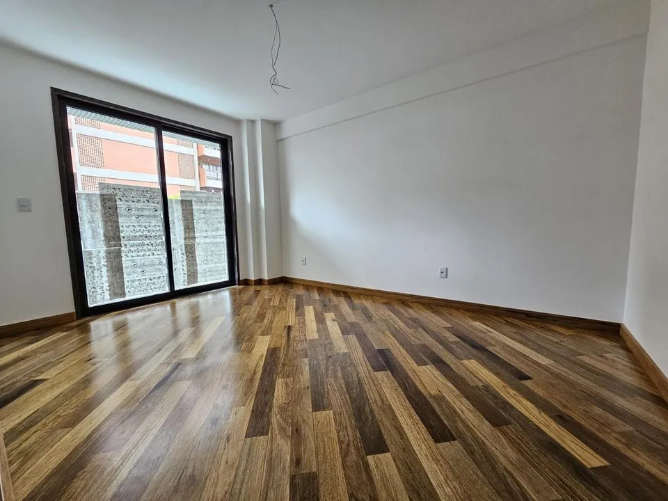 Imagem Apartamento para Venda em Teresópolis / RJ no bairro Agriões