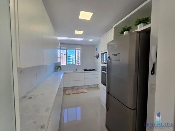 Imagem Apartamento Zona Central para Venda em Balneário Camboriú, CENTRO, 3 dormitórios, 1 suíte, 3 banheiros, 2 vagas
