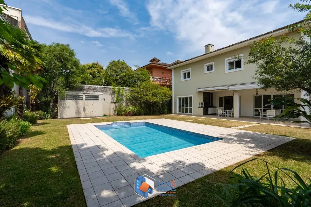 Foto do imóvel Casa para venda em Jardim Leonor com 4 quartos, sendo 4 suítes, 613m² em Rua Enrico de Martino