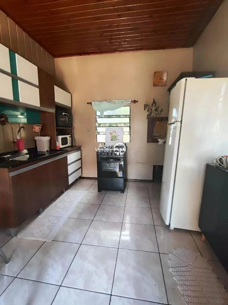 Imagem Vende-se casa 3 dormitorios 5 minutos da Catedral de Pedra