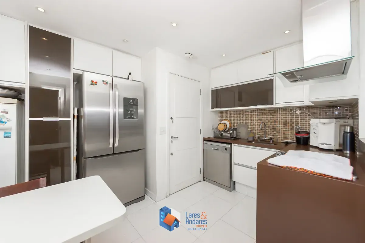 Foto do imóvel Duplex para venda em Itaim Bibi com 4 quartos, sendo 4 suítes, 190m² em Rua Itacema