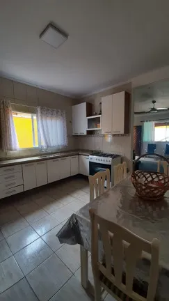 Imagem Casa com 2 Quartos à Venda, 80 m² em Caiçara - Praia Grande