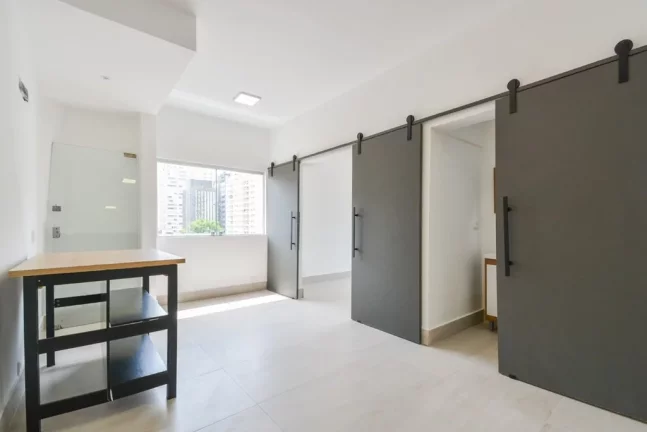 Imagem Apartamento à venda em São Paulo, Itaim Bibi, com 2 quartos, 75m2