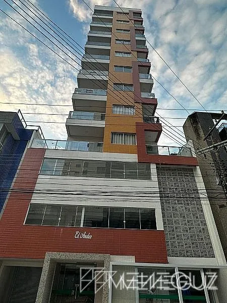 Imagem Seu novo lar Awaits: Apartamento de 3 quartos sendo um suite