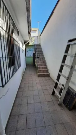 Imagem Casa Térrea - Vila Liviero - 2 Dormitórios - 3 vagas - 170mts