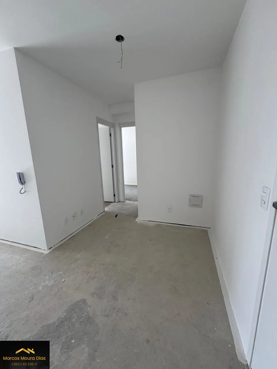 Imagem Apartamento com Sacada, 2 Dormitórios e 1 Vaga