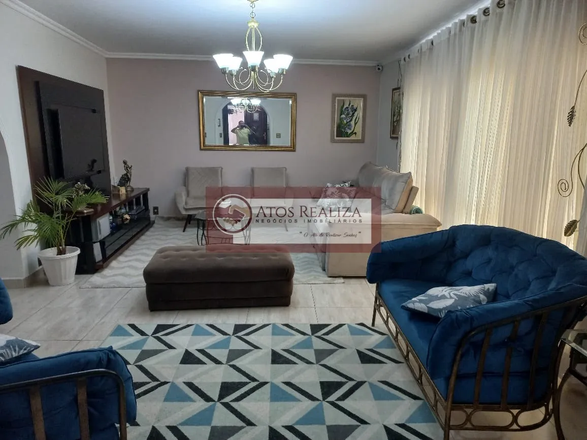 Imagem Excelente Sobrado a venda no Campo Grande - SP, C/3 dormitórios, 1 suíte, 3 banheiros, 4 vagas de garagem cobertas.