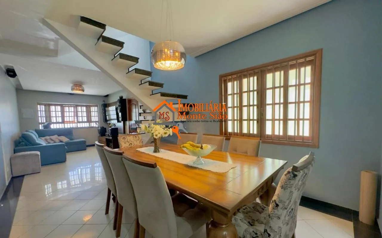 Imagem Sobrado com 4 dormitórios à venda, 167 m² por R$ 869.000,00 - Jardim Vila Galvão - Guarulhos/SP
