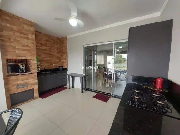 Imagem Sobrado com 3 dormitórios à venda, 213 m² por R$ 1.200.000,00 - Ondas - Piracicaba/SP
