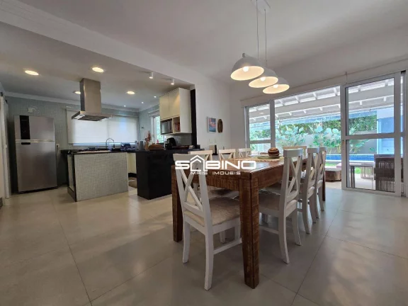 Imagem Casa à Venda com 5 dormitórios 5 Suítes 380m² de área útil, 4 vagas - Riviera de São Lourenço - Bertioga SP