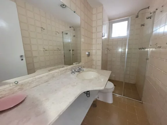 Imagem PITANGUEIRAS - LINDO APARTAMENTO COM VISTA AO MAR, 4 DORMITÓRIOS, 2 VAGAS, PITANGUEIRAS.