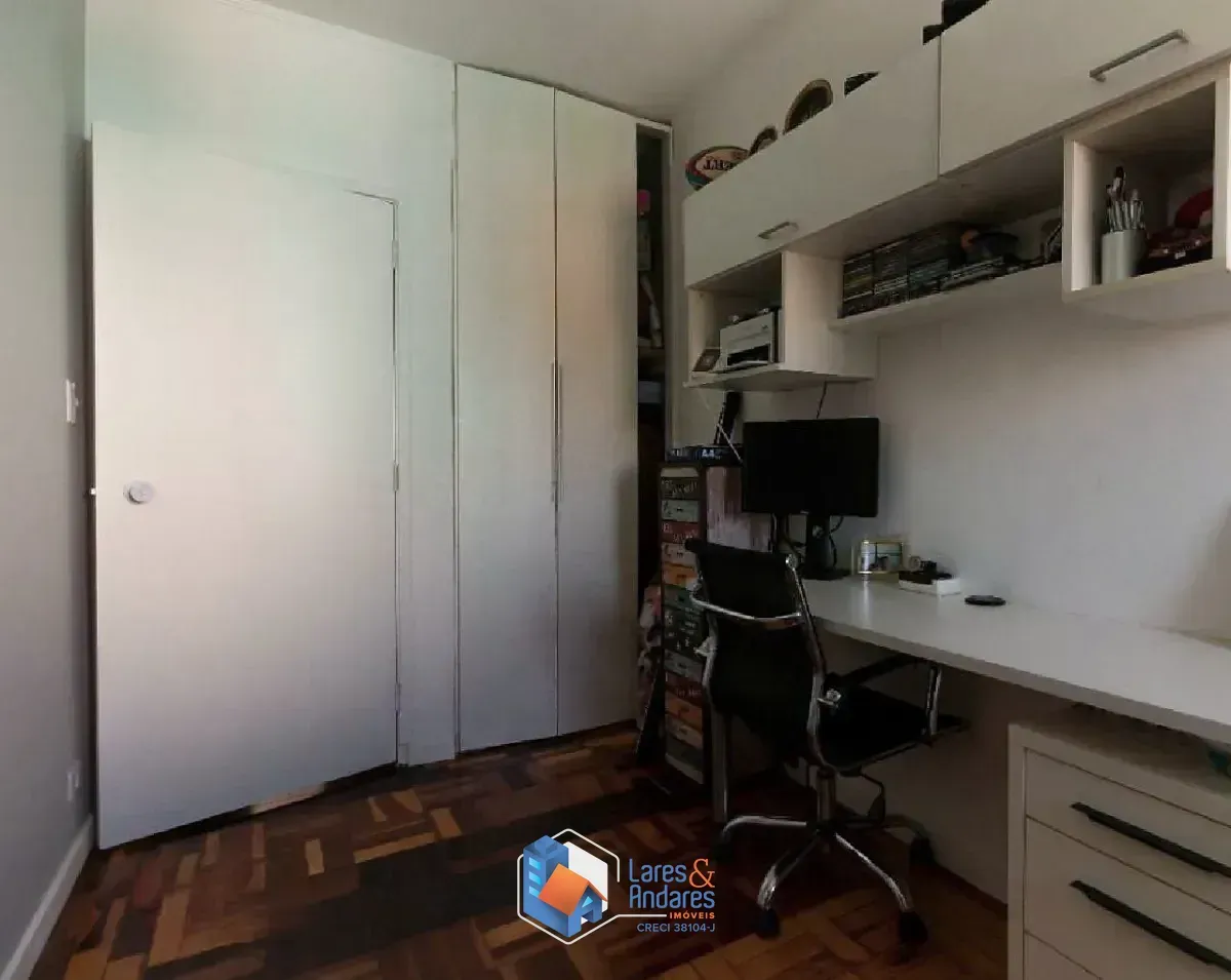 Imagem Casa para venda em Indianópolis com 3 quartos, sendo 1 suíte, 280m²
