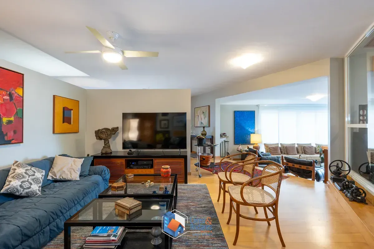 Imagem Apartamento para venda em Real Parque com 4 quartos, sendo 4 suítes, 232m²