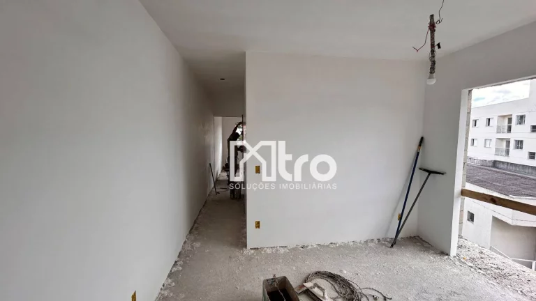 Imagem Apartamento com 2 dormitórios à venda, 60 m² por R$ 310.000,00 - Cruzeiro - Itajubá/MG