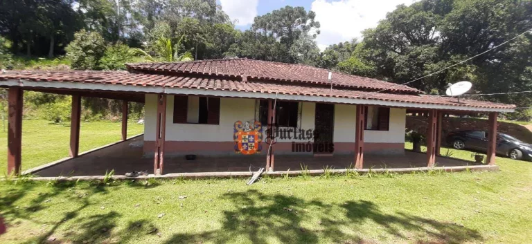 Imagem Chácara com 3 dormitórios à venda, 4300 m² por R$ 460.000,00 - Jardim Bom Jesus - Toledo/MG