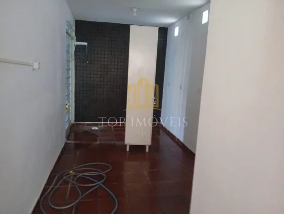 Imagem Linda Casa Localizada no Jardim das Industrias Jacarei 3 dormitorios Edicula com banheiro