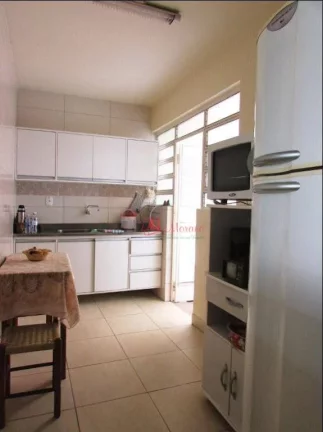 Imagem No Rio Branco, 3 dormitórios, vaga e pátio