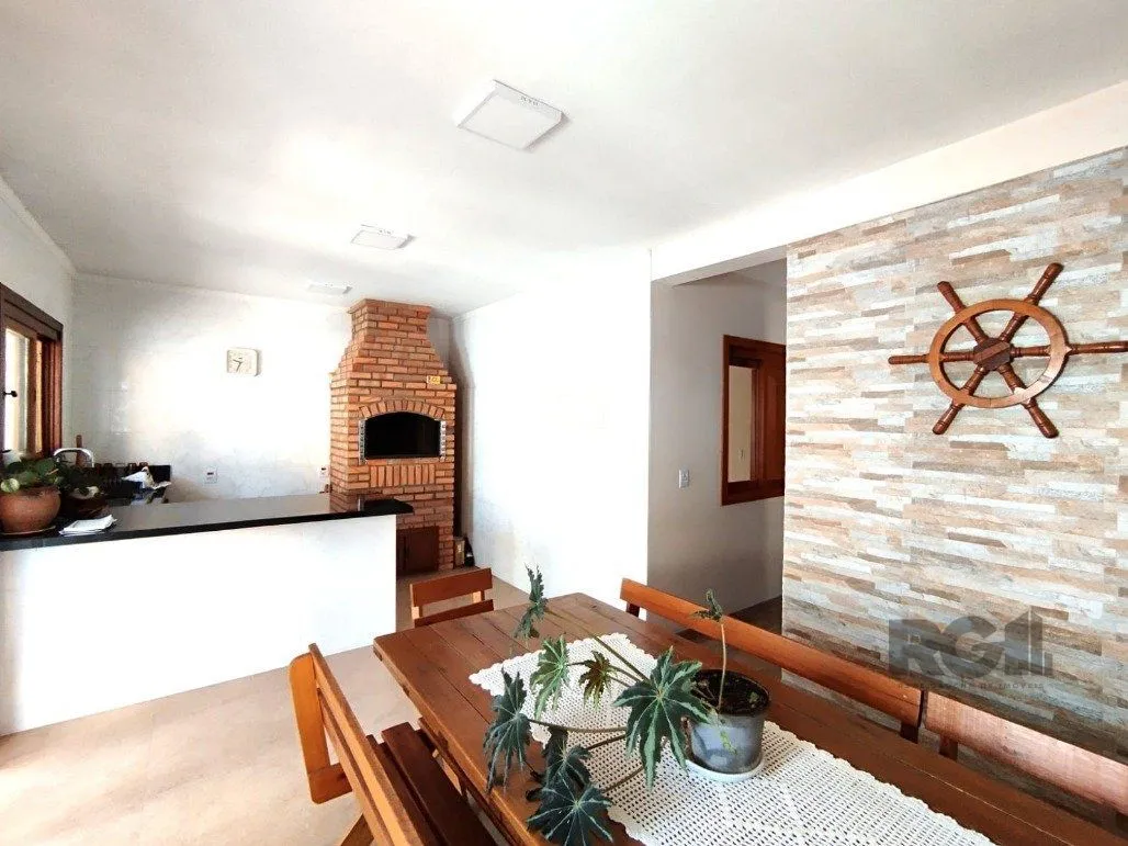 Imagem Casa de Condomínio em Hípica