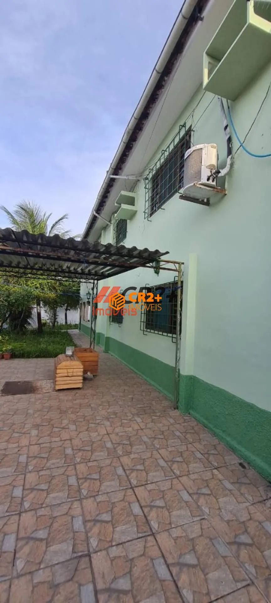 Imagem Casa à Venda com 4 Quartos, 2 Suítes em Piedade com 480 M².