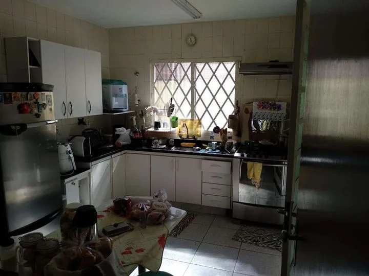 Casa com 4 Quartos à Venda, 210 m² em Jardim Das Colinas - São José Dos Campos