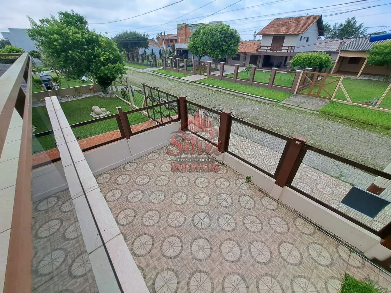 Imagem 1158 |Casa 4 dormitórios com suíte a 260m do mar