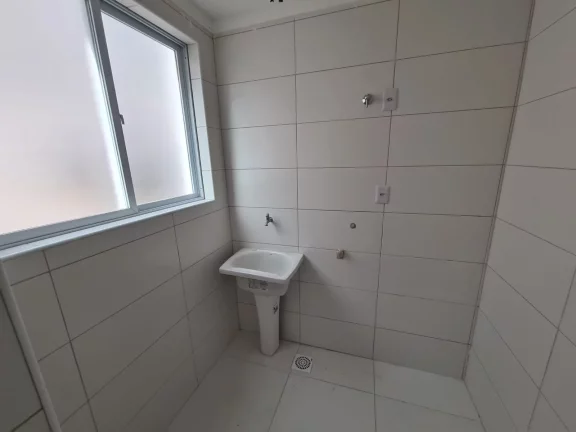 Imagem Casa em Világio no Campo Grande! São 2 suítes e vaga coberta!